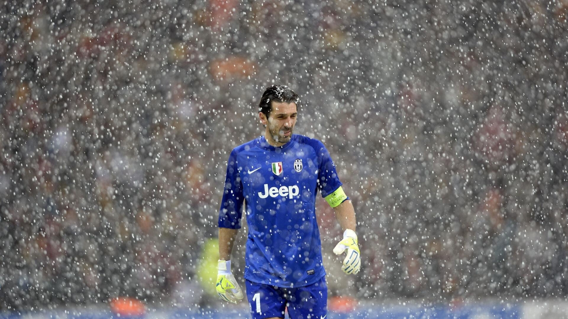 加拿大男篮历史性闯入奥运会八强，刷新历史纪录，加拿大男篮没进奥运会