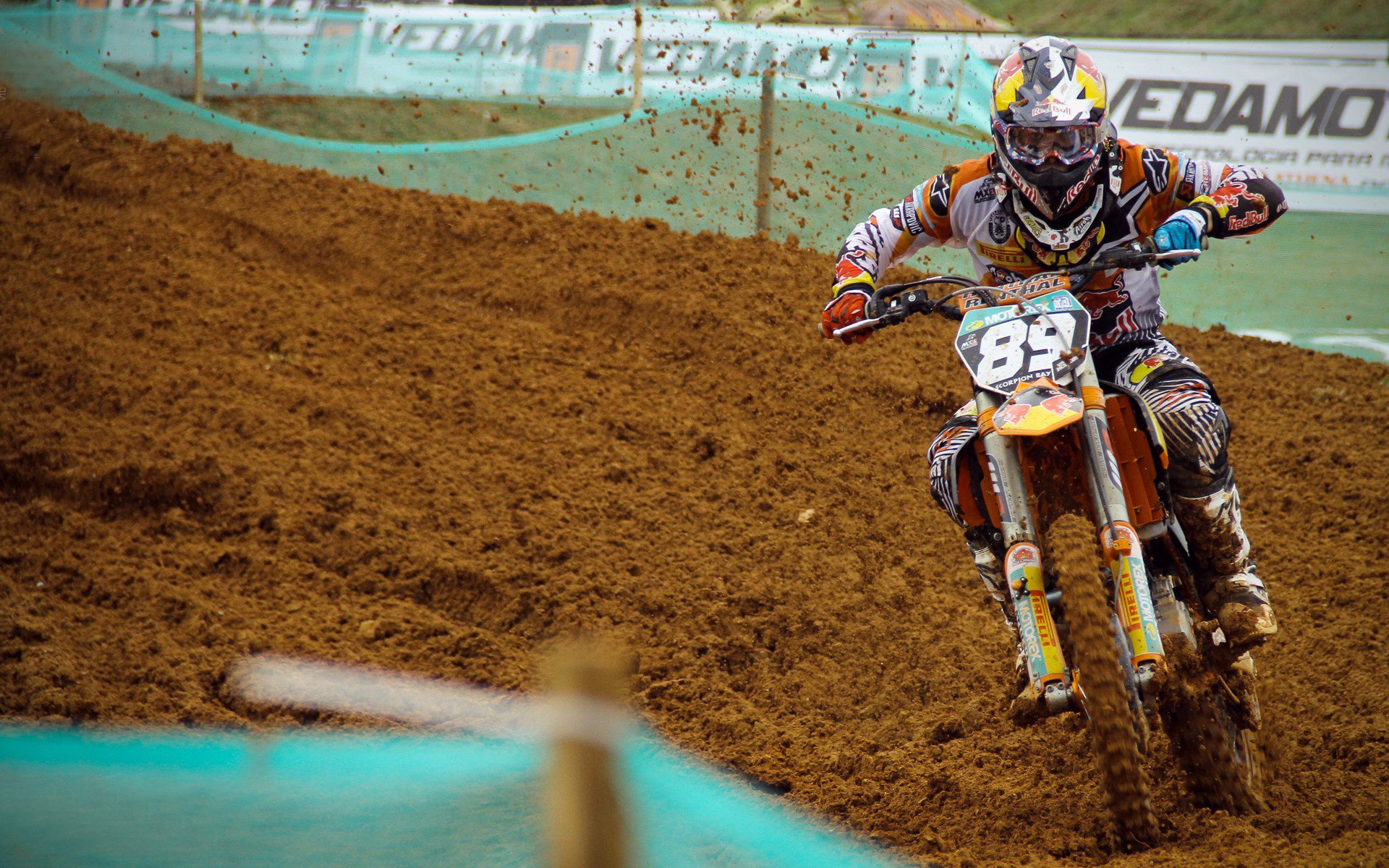 斯诺克大师赛决赛精彩绝伦，选手技艺堪称经典，斯诺克大师赛2021决赛第一阶段