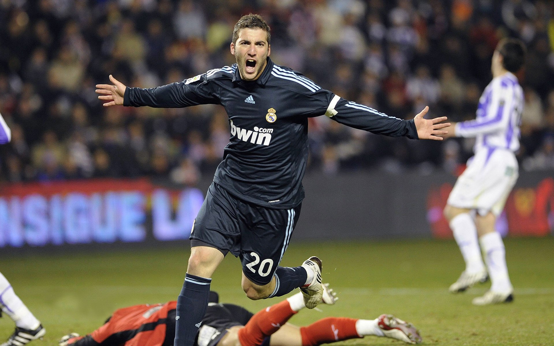 吉拉西能否破门？图拉姆如何指挥？，吉姆·拉什